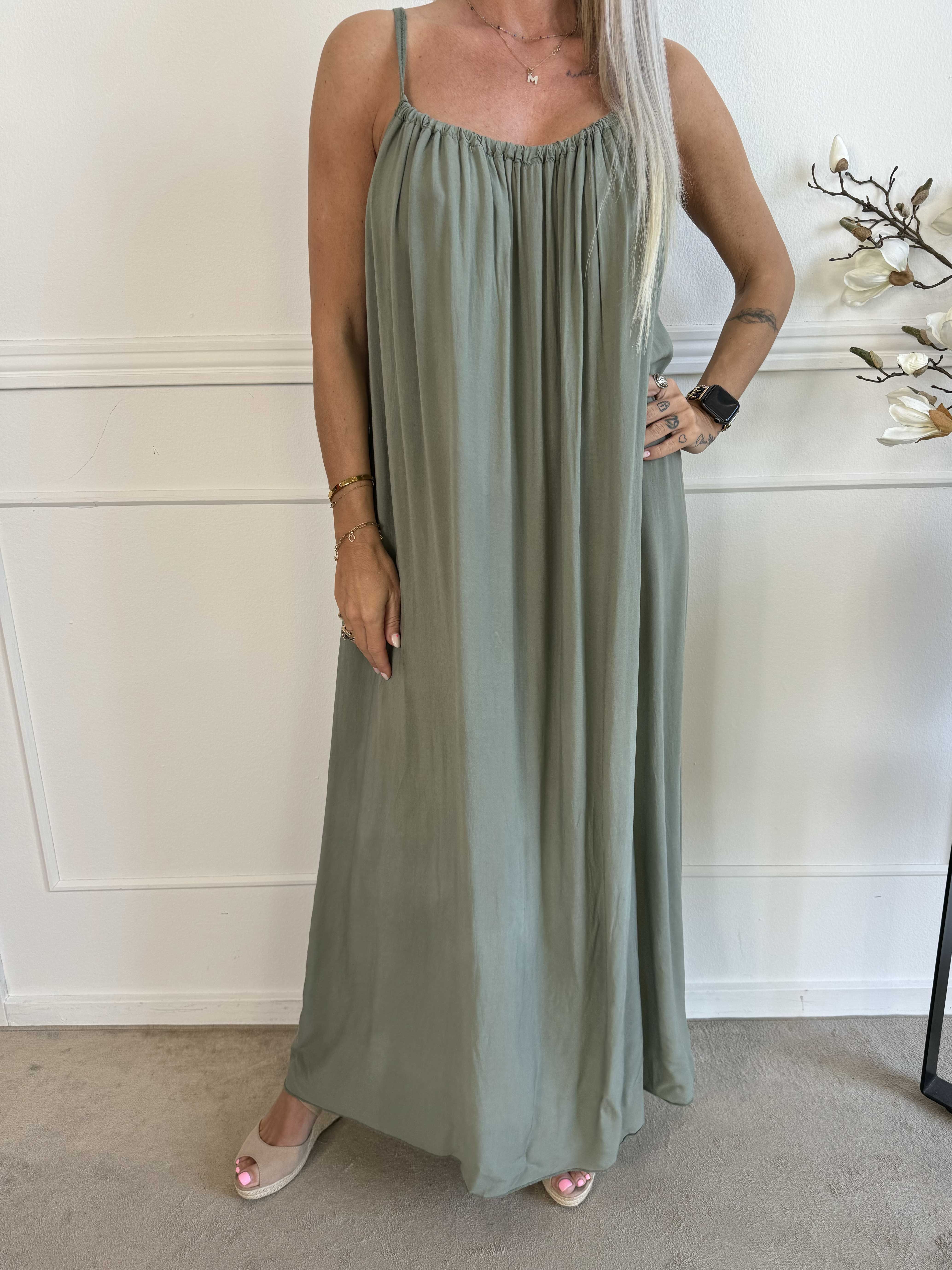 Sunshines Long - Lätt sommarklänning i viskos